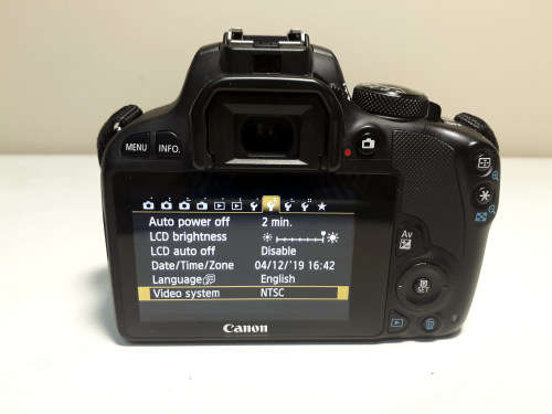 Canon EOS 100D body - great value