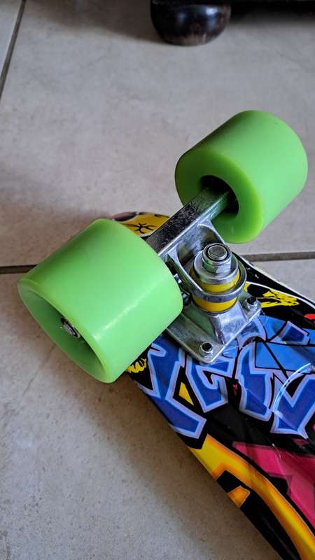 Surge Manic Icon Skateboard