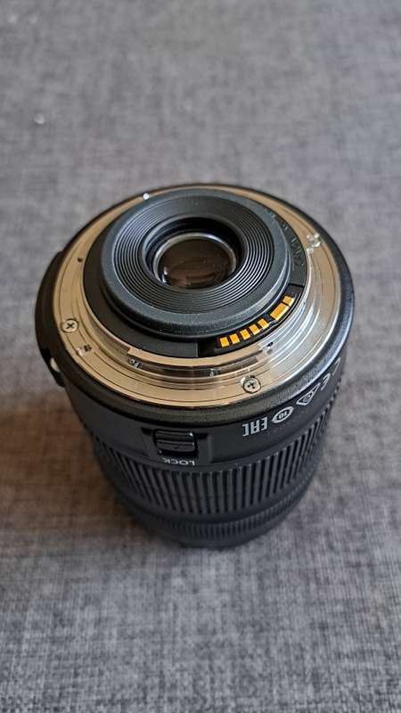 Canon EF-S 18-135mm IS STM