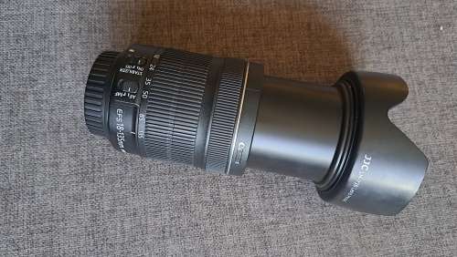 Canon EF-S 18-135mm IS STM