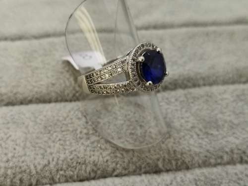 Dazzling, Sterling Silver Ring