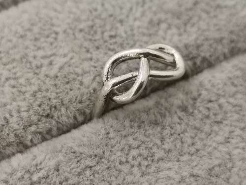 Dainty Sterling Silver Celtic Ring