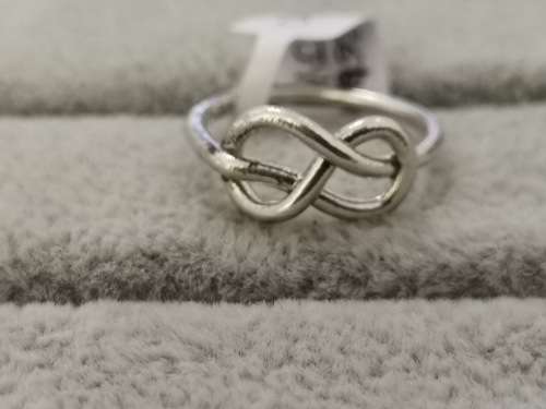 Dainty Sterling Silver Celtic Ring