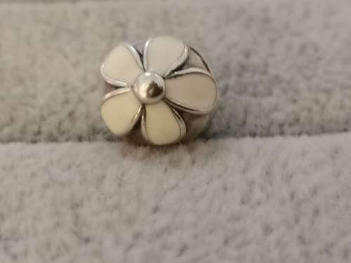 Flower Pandora Clip Charm