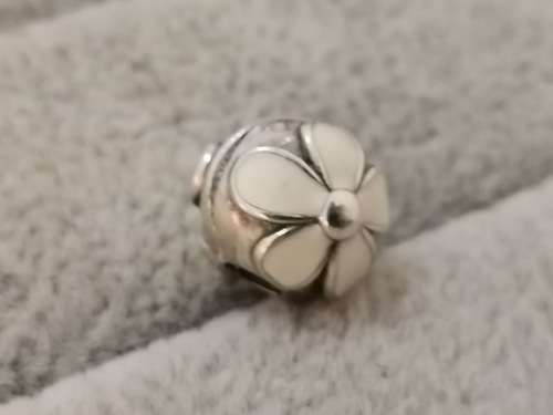 Flower Pandora Clip Charm