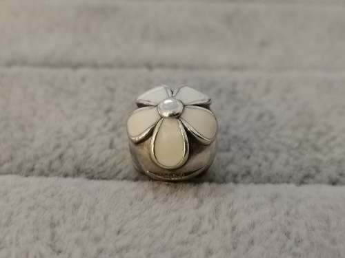 Flower Pandora Clip Charm