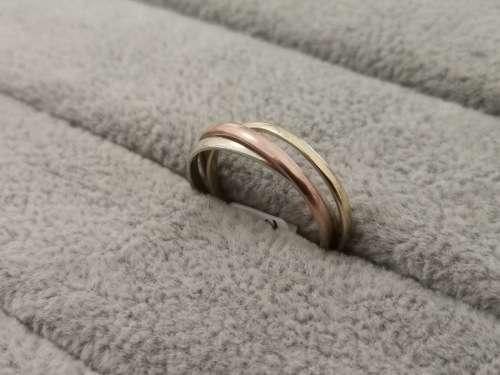 Stunning Tri-Colour GOLD Russian Wedding Ring