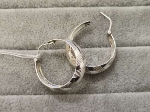 Medium Silver Hoops