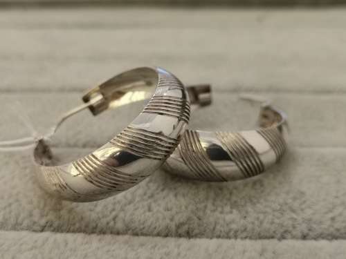 Medium Silver Hoops