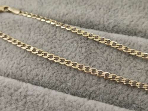 Yellow Gold Curb Bracelet