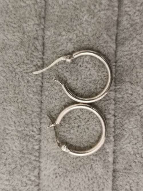 Medium Silver Hoops