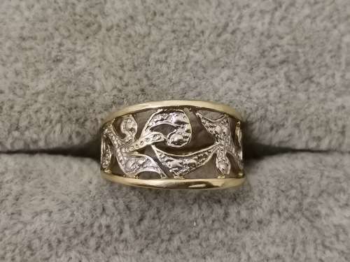 DISCOUNT!! Detailed Yellow Gold Ring