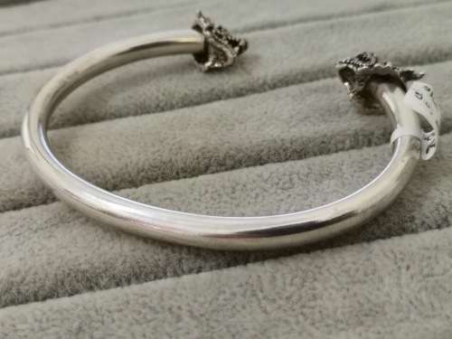 Detailed Silver Dragon Cuff!!