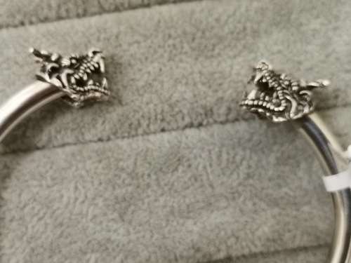 Detailed Silver Dragon Cuff!!
