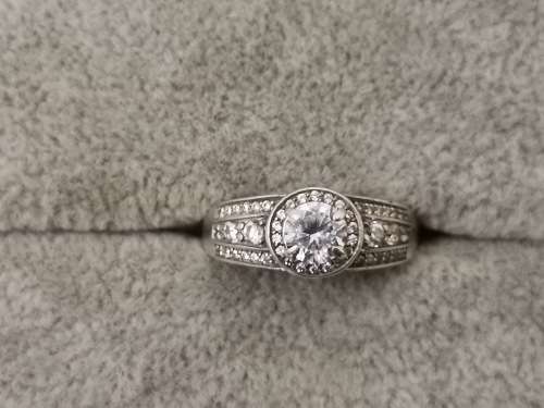Dazzling Silver Ring