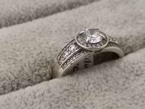 Dazzling Silver Ring