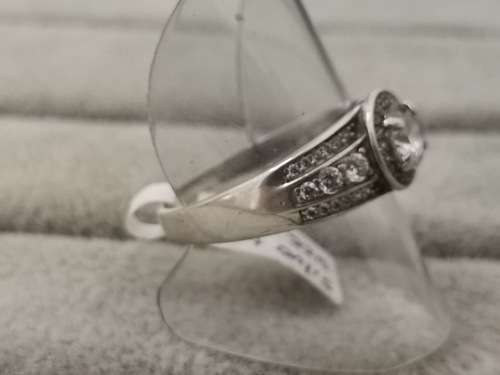 Dazzling Silver Ring