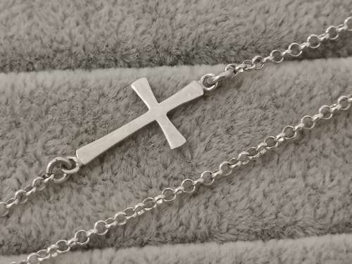 Sweet Silver Cross Chain
