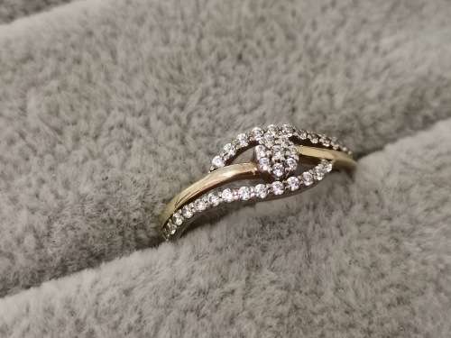 DISCOUNT!! Charming Yellow Gold Ring