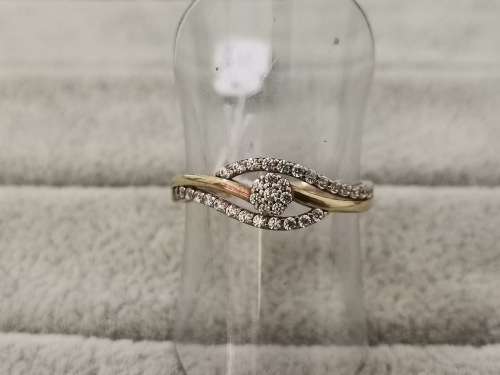 DISCOUNT!! Charming Yellow Gold Ring