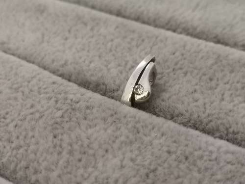 Dainty Silver Pendant