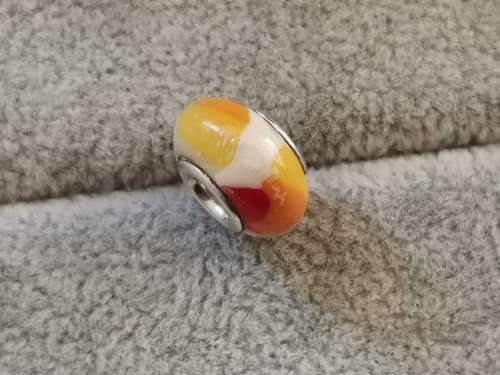 SimStars Colourful Bead