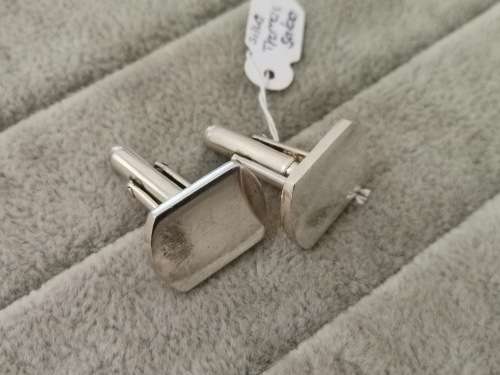 DISCOUNT!! Silver Thomas Sabo Cuff Links