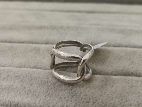 DISCOUNT!! Unique Silver Ring