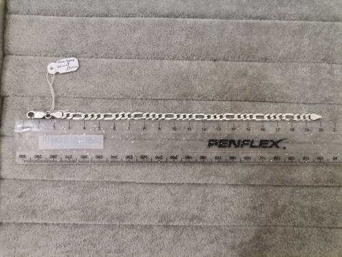 DISCOUNT!! Silver Figaro Bracelet
