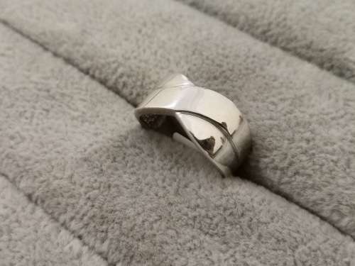 DISCOUNT!! Sterling Silver Ring