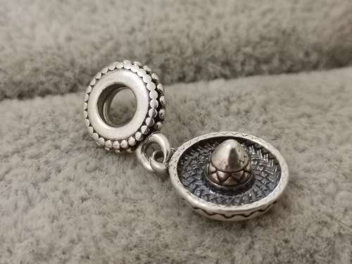 DISCOUNT!! Mexican Sombrero Pandora Charm