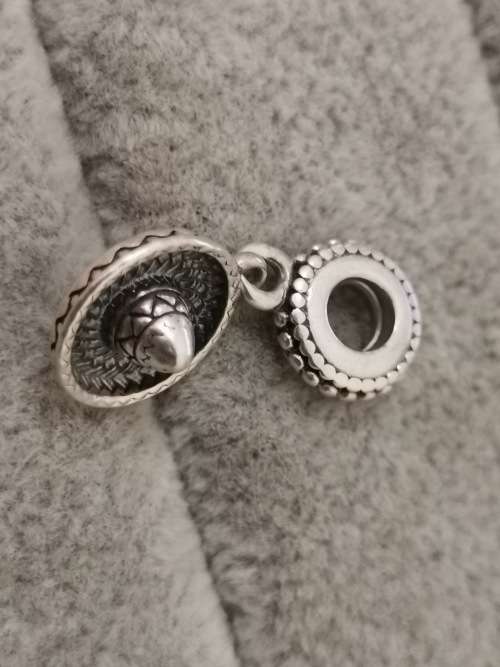 DISCOUNT!! Mexican Sombrero Pandora Charm