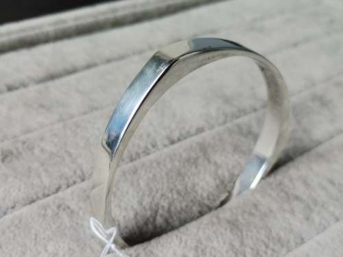 Unique Silver Bangle