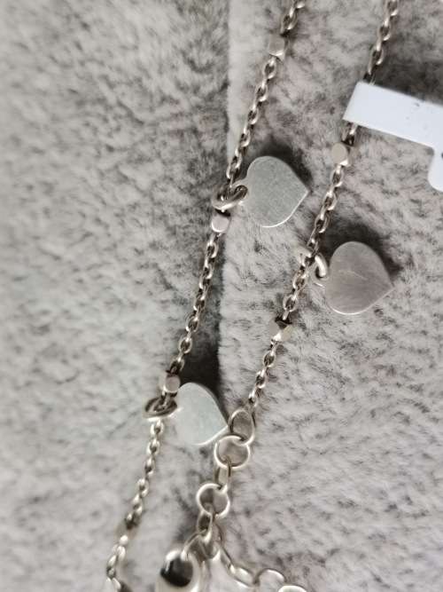 DISCOUNT!! Dainty Silver Hearts Bracelet