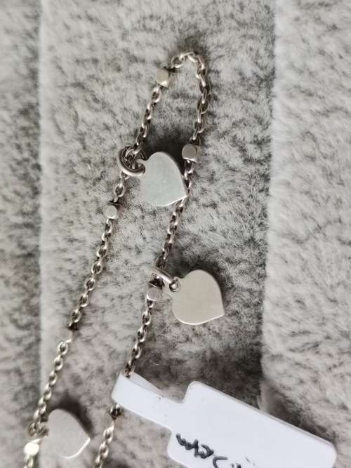 DISCOUNT!! Dainty Silver Hearts Bracelet