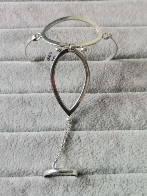 Silver Hand Chain