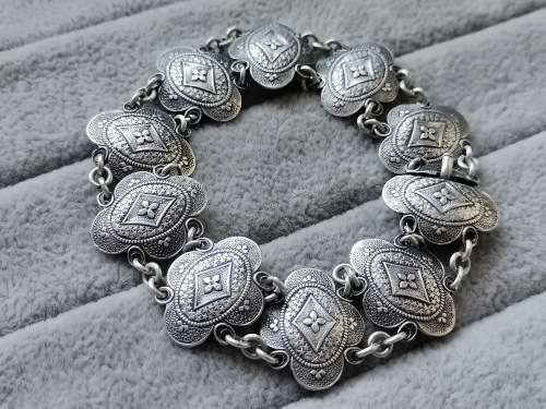 DISCOUNT!! Detailed Silver CANDIDA Bracelet
