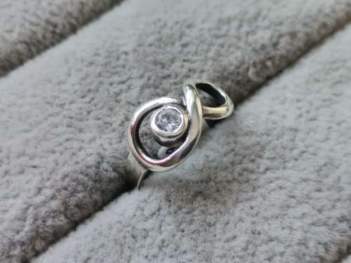 DISCOUNT!! Unique Silver Infinity Ring