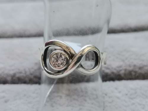 DISCOUNT!! Unique Silver Infinity Ring