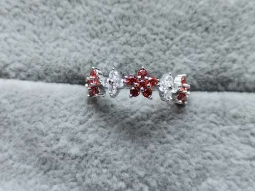 Stunning Silver Flower Ring (Size N)
