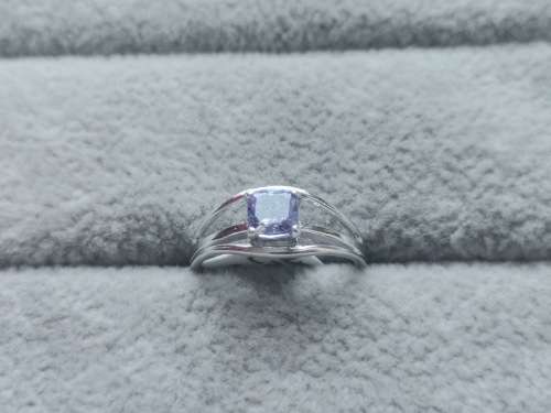 Stunning Silver Solitaire Ring