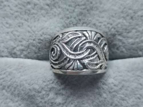 DISCOUNT!! Detailed Silver Ring