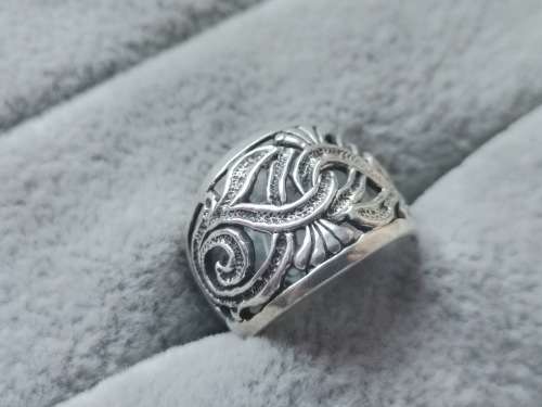 DISCOUNT!! Detailed Silver Ring