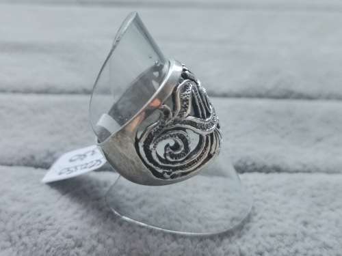 DISCOUNT!! Detailed Silver Ring