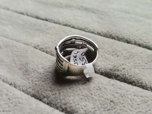 DISCOUNT!! Unique Silver Ring