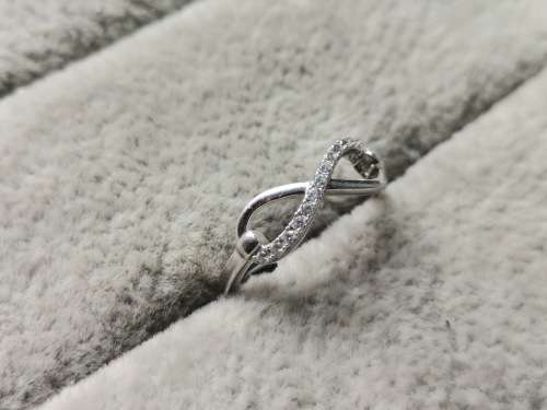 DISCOUNT!! Silver Infinity Ring