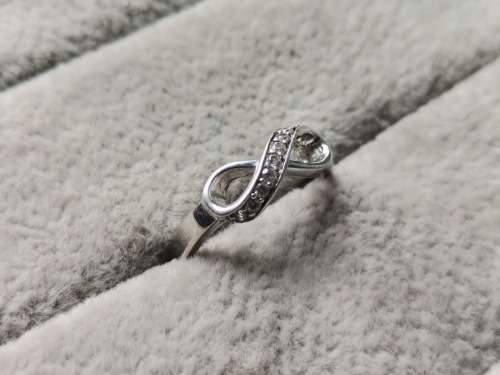 DISCOUNT!! Silver Infinity Ring