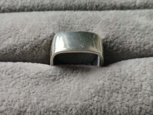 DISCOUNT!! Unique Square Ring