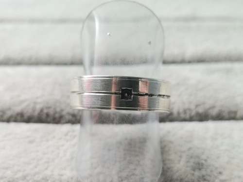 DISCOUNT!! Elegant Silver Ring
