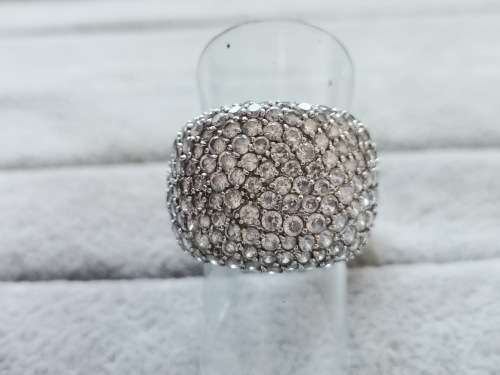 DISCOUNT!! Dazzling Silver Ring